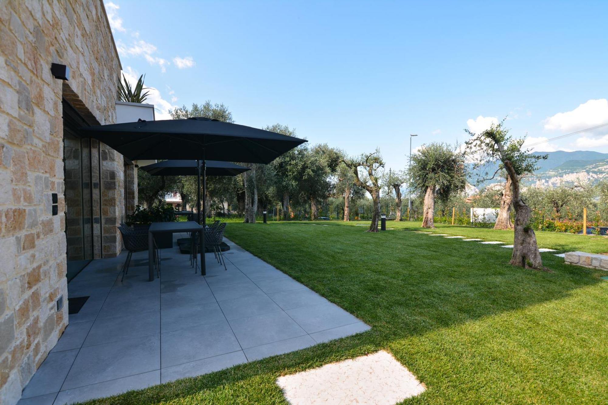 מאלצ'סינה Olivo Luxury Apartments מראה חיצוני תמונה